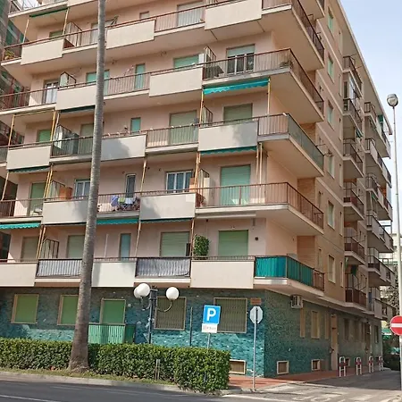 Vakantiehuis Brezza Di Mar Ligure - Casa Borghetto Santo Spirito